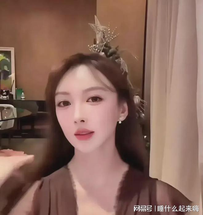 九游娱乐文化：闺蜜曝叶柯怀孕田曦薇回应无牌车违规才一天圈内再曝5个瓜(图2)
