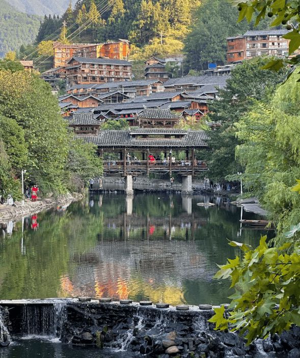 贵州玩5天4晚定制攻略推荐贵州五日吃住行在怎么安排(图2)