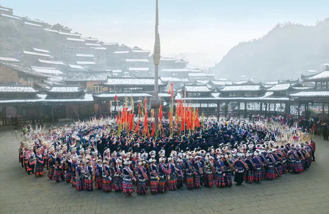 九游娱乐文化：冬日贵州值得邂逅：用温泉滑雪美食“去班味”开启疗愈之旅(图9)