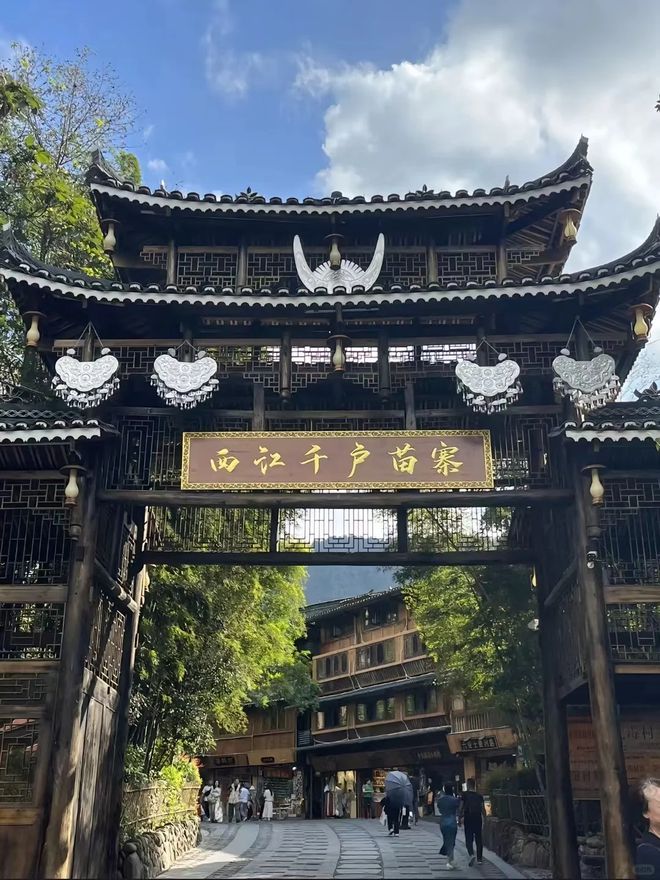 想跟团去贵州拼车游六日套餐？贵州本土地陪联络方式攻略(图4)