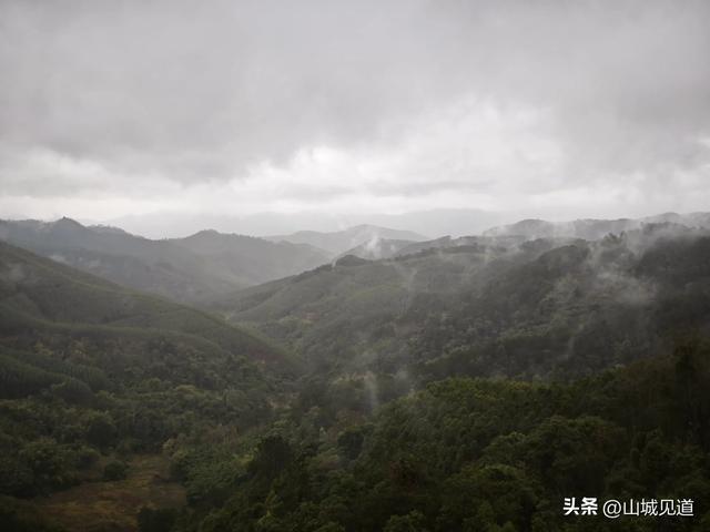 自驾沿边公路G219｜爱店到凭祥的广西边境之旅(图2)