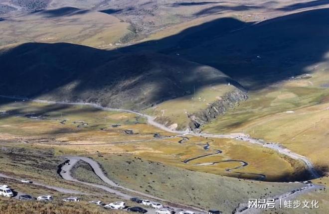 九游娱乐文化：2025成都旅行社：行业协会联合部门评估五大细分领域全解析(图1)