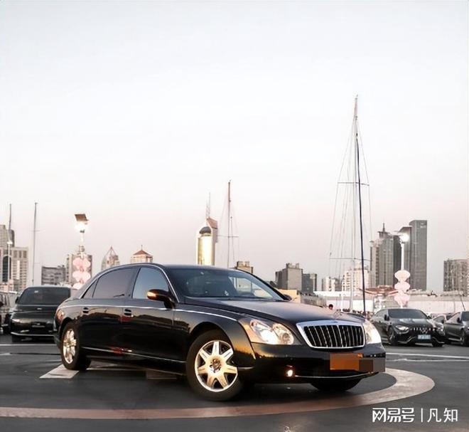 微商的战车网红的标配奔驰迈巴赫成网红经济的炫耀资本(图9)